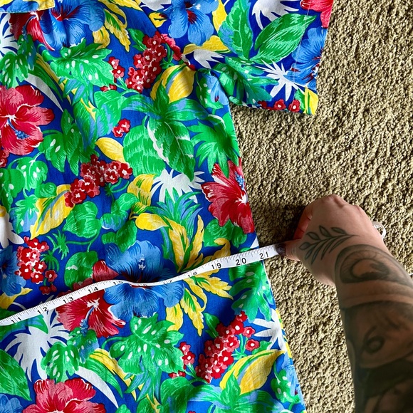 Tropical Hawaiian Short Sleeve Button Up Shirt Handmade Lightweight - Picture 3 of 6